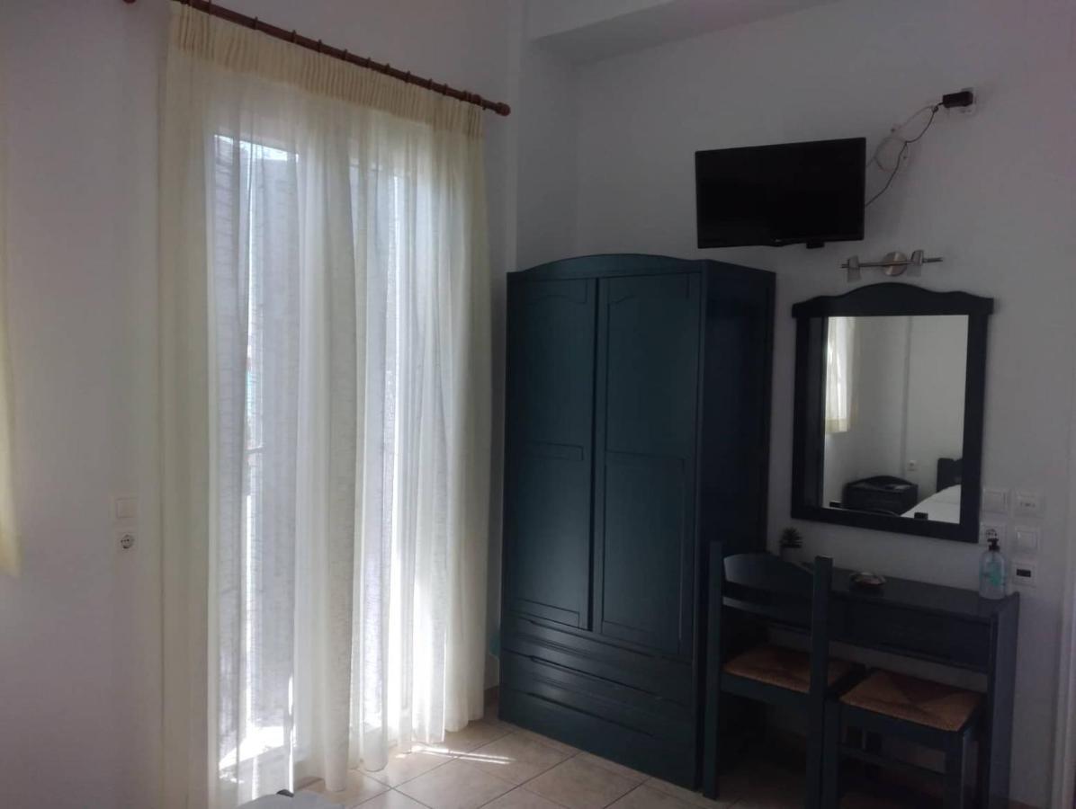 Studios Margarita Platis Gialos  Zewnętrze zdjęcie